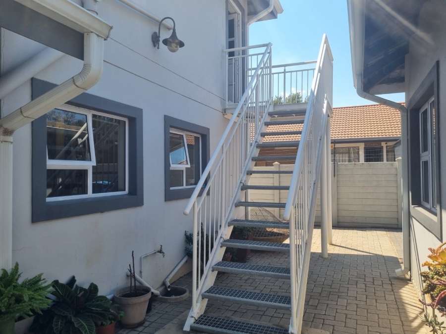 5 Bedroom Property for Sale in Vaalpark Free State